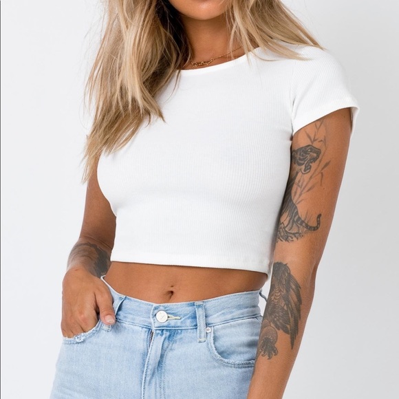 Princess Polly Tops - Princess Polly El Basico White Cropped Tee Size 4
